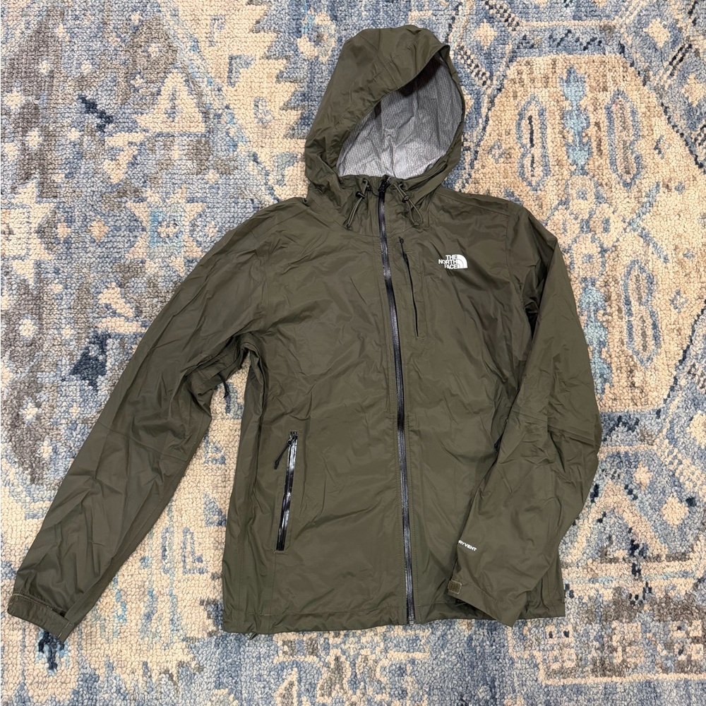 The North Face Men's olive Green Raincoat
